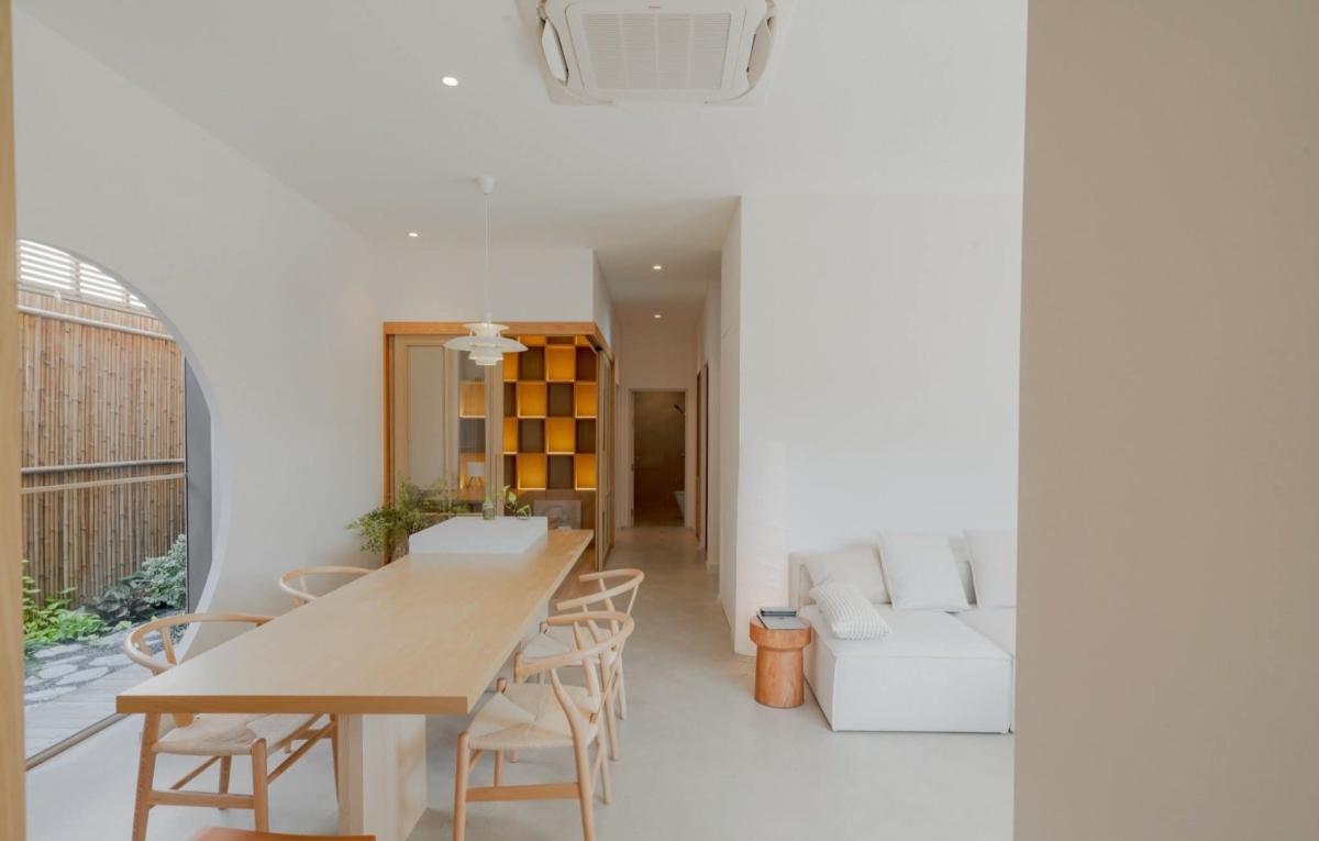 บางกอกบูเลอวาร์ด ศรีนครินทร์-บางนา ขายบ้านพร้อมเข้าอยู่ ราคาพิเศษ❗️