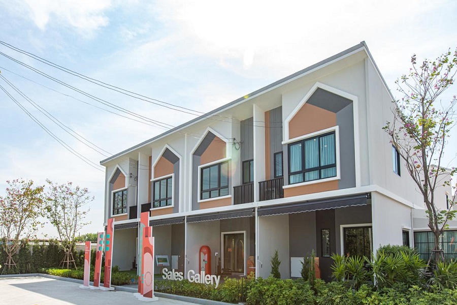 เดอะ-ธาม-ไอคอนิค-อ่อนนุช-มอเตอร์เวย์