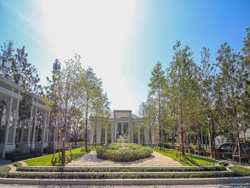 แกรนด์-บางกอก-บูเลอวาร์ด-บางนา-อ่อนนุช