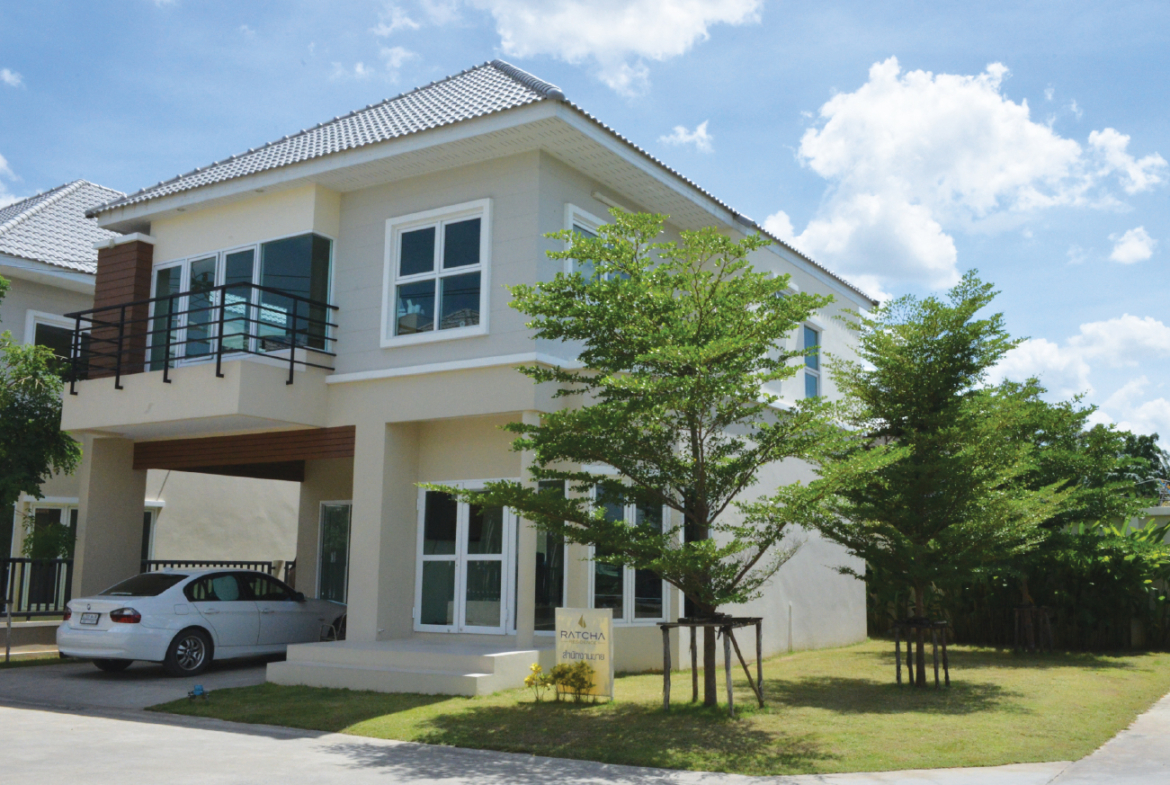 รัชชา-โกลด์