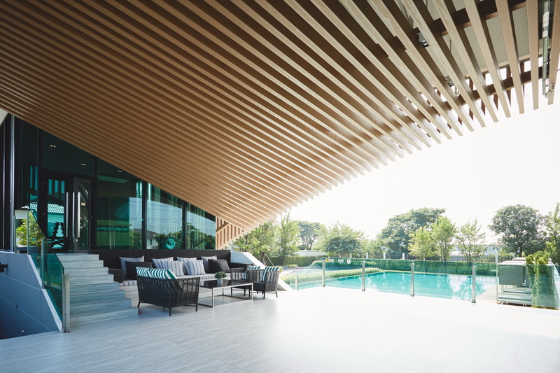 เดอะ-คัลเลอร์ส-วงแหวนฯ-รามอินทรา-2