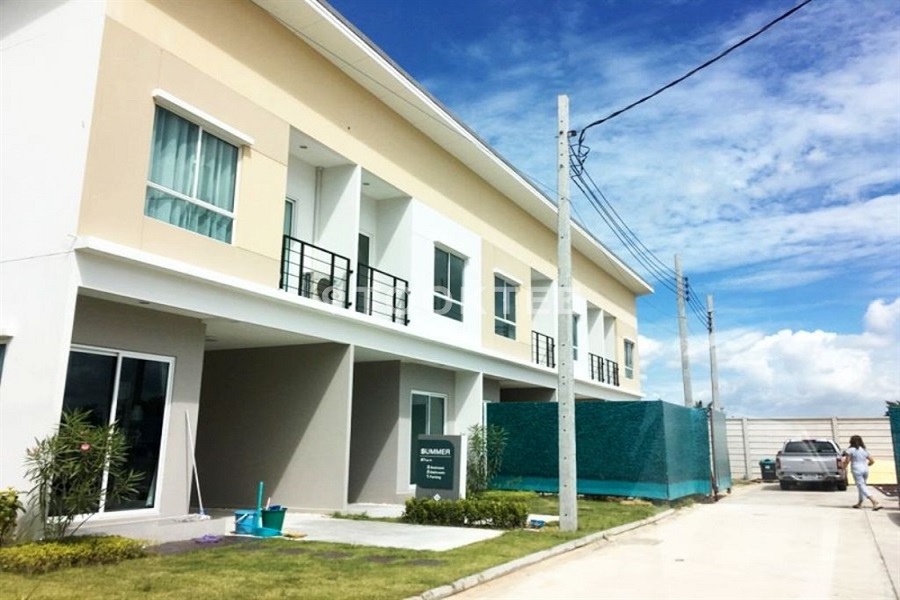 ดิ-เอสเซนส์-ชัยพฤกษ์-วงแหวน