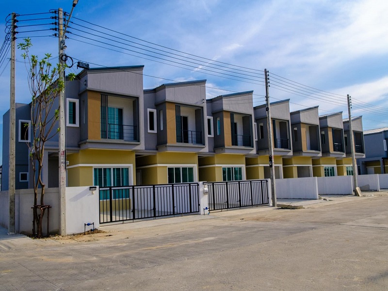 วี-อไลฟ์-2-ลำลูกกา-คลอง-7