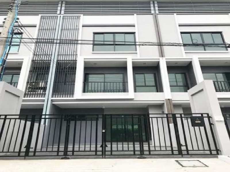 สุขุมวิทฮิลล์