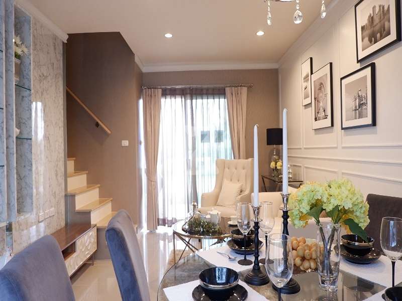 ลุมพินี-ทาวน์วิลล์-ราชพฤกษ์-ปิ่นเกล้า