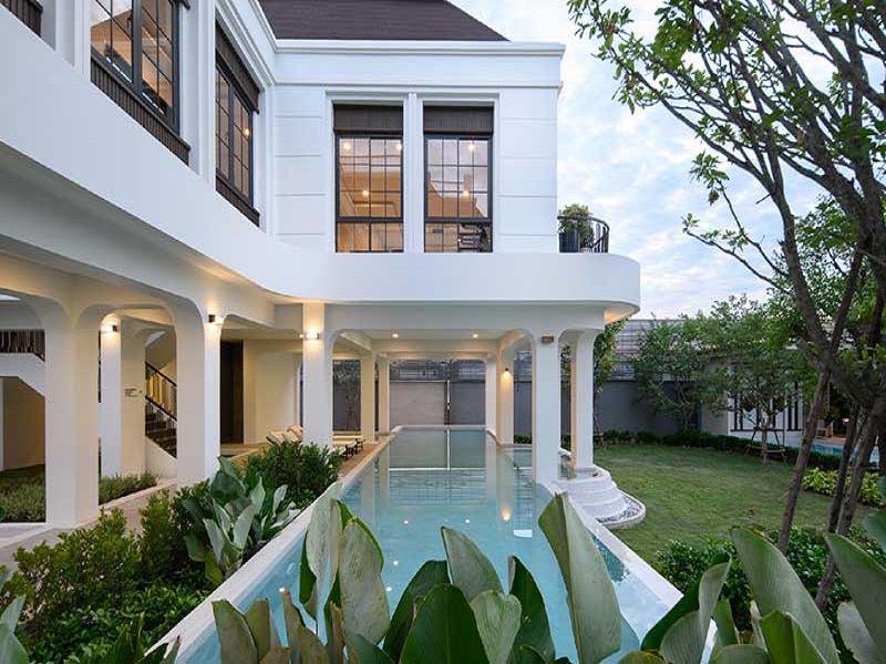 แกรนด์-บางกอก-บูเลอวาร์ด-สเตต-บางนา