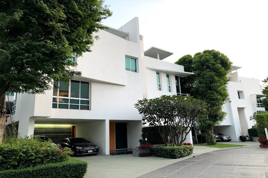 เดอะ-ทรีส์-สาทร