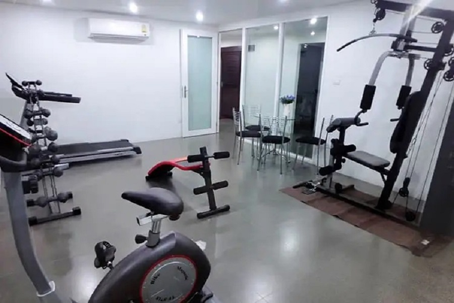 รวี-วารี-เรสซิเดนท์