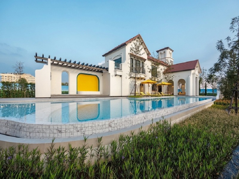 Anasiri-Salaya-Pinklao