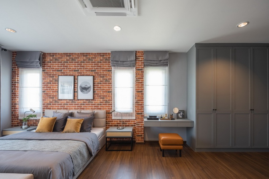 Suetrong-Surya-Na-Klaeng-Rayong